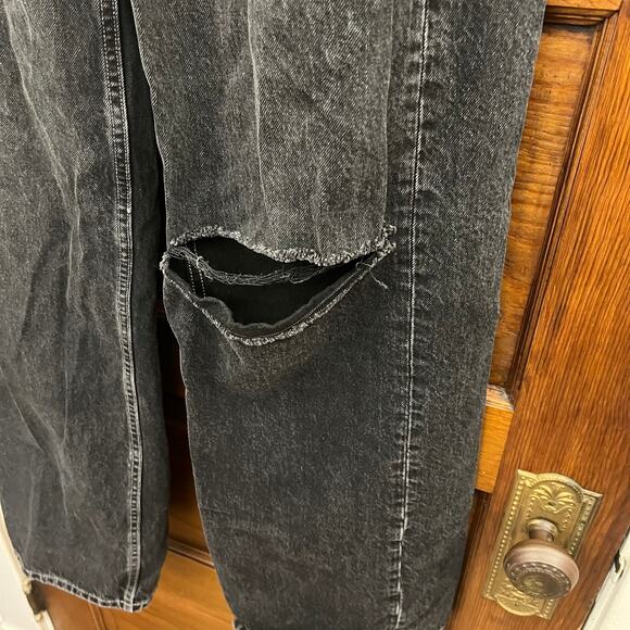 Rag & Bone sz 25 Black Logan Mid-Rise Wide Leg Jeans Black Fillmore With Holes - Picture 6 of 16